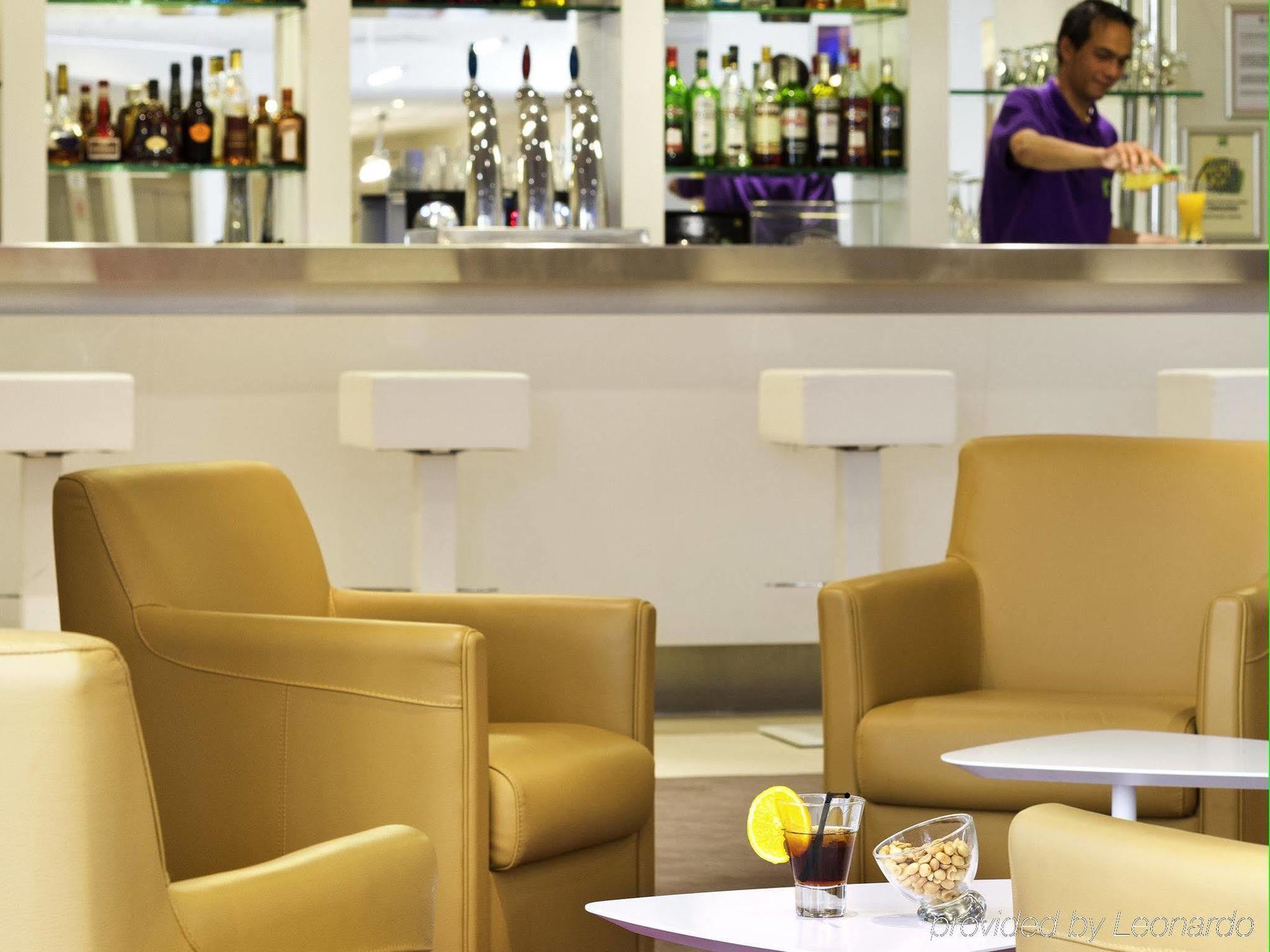 Mercure Paris Le Bourget Aeroport Le Blanc-Mesnil Ristorante foto