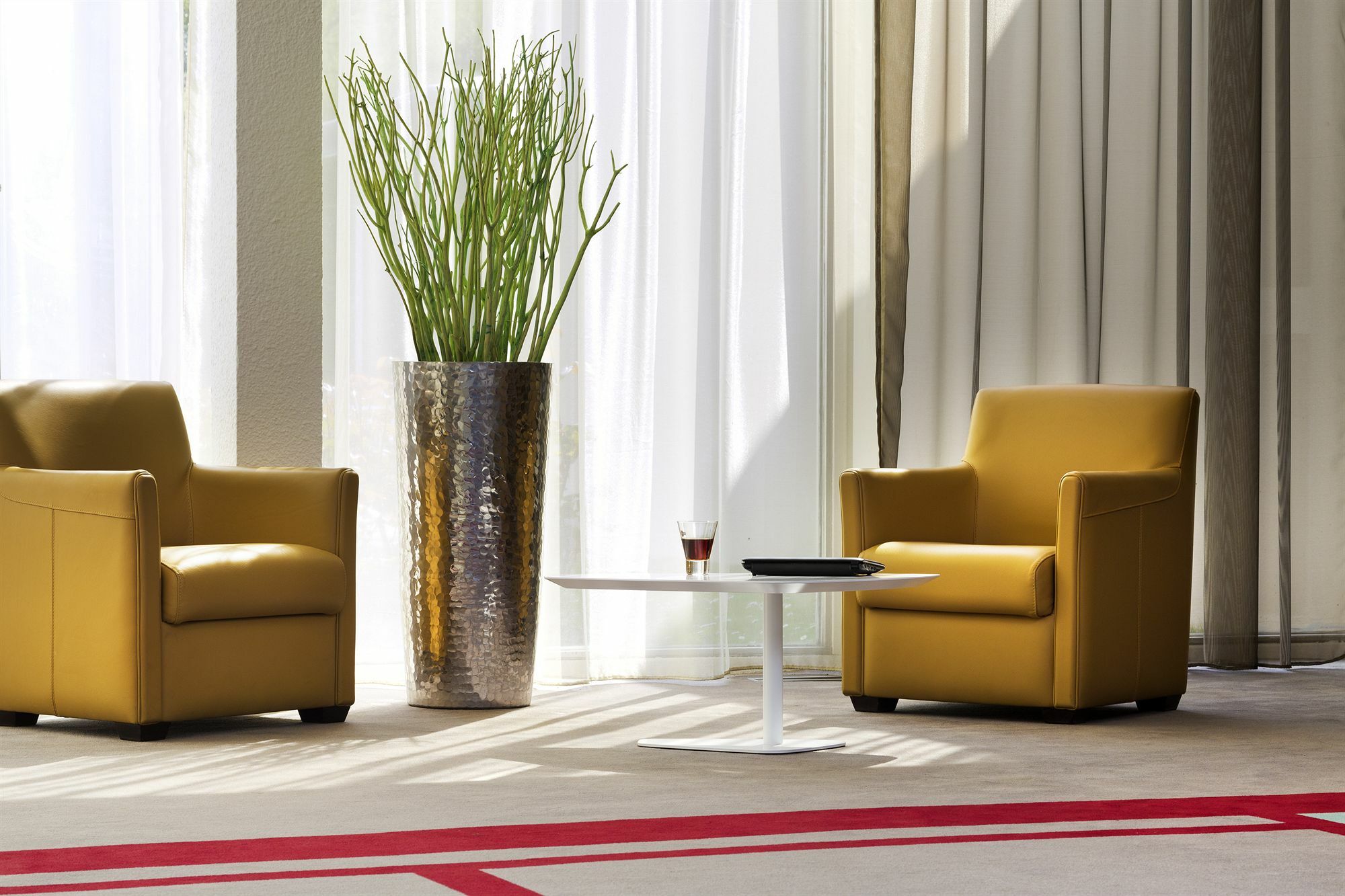 Mercure Paris Le Bourget Aeroport Le Blanc-Mesnil Esterno foto