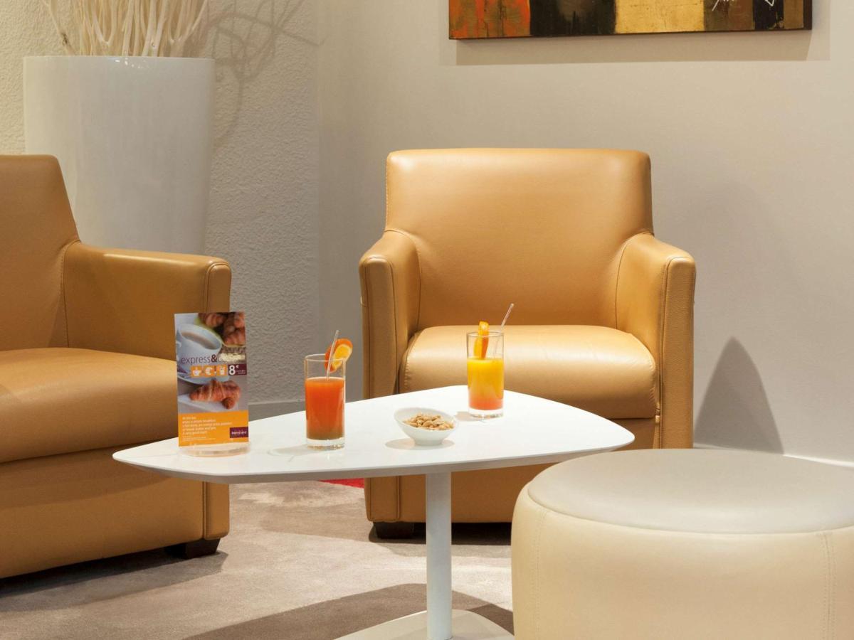 Mercure Paris Le Bourget Aeroport Le Blanc-Mesnil Esterno foto
